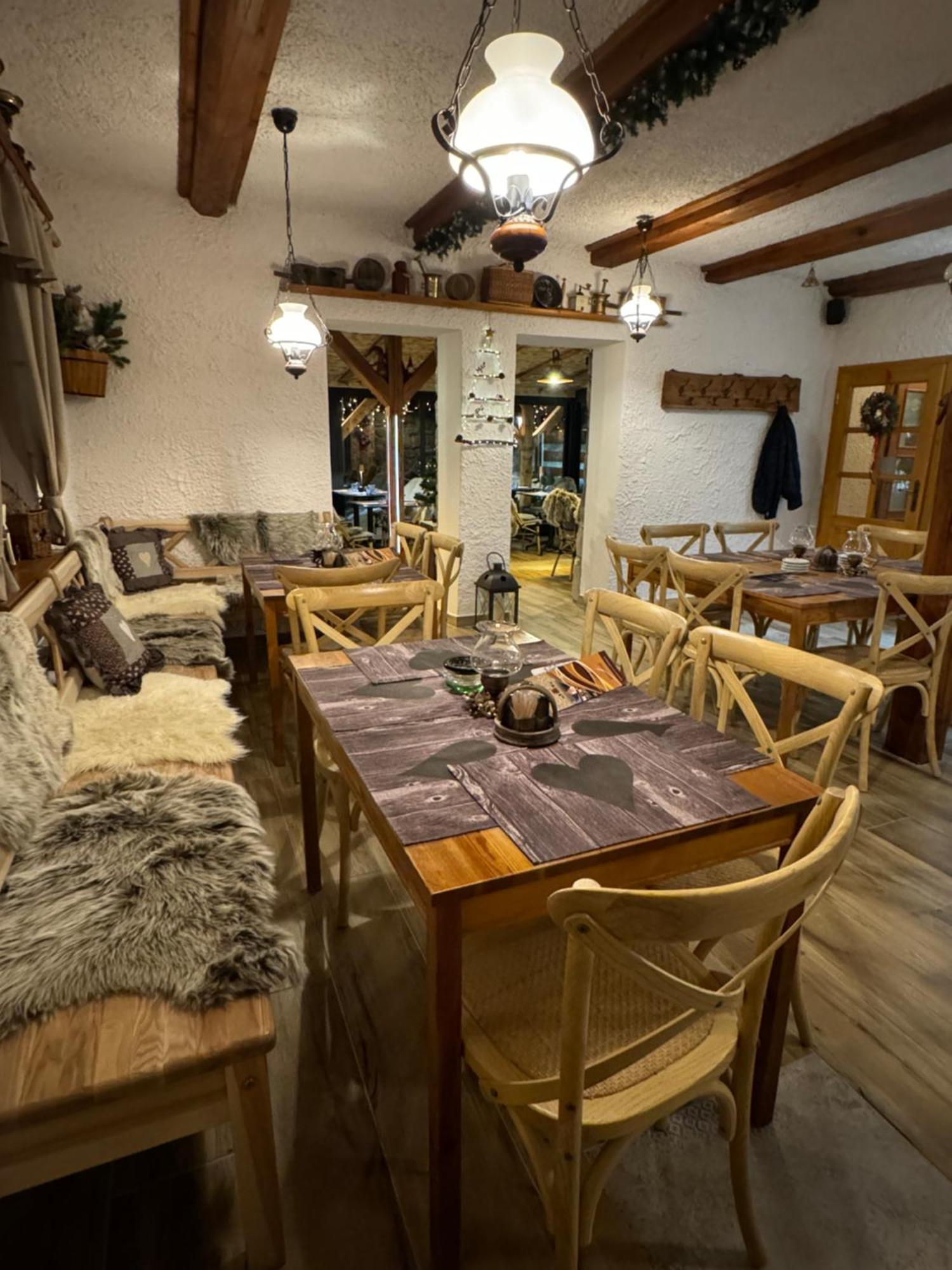Pension & Restaurant Krakonos Harrachov Exterior foto